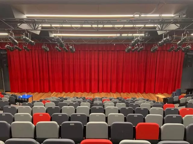 ITE Proscenium Wool 580gsm IFR Fabric Display